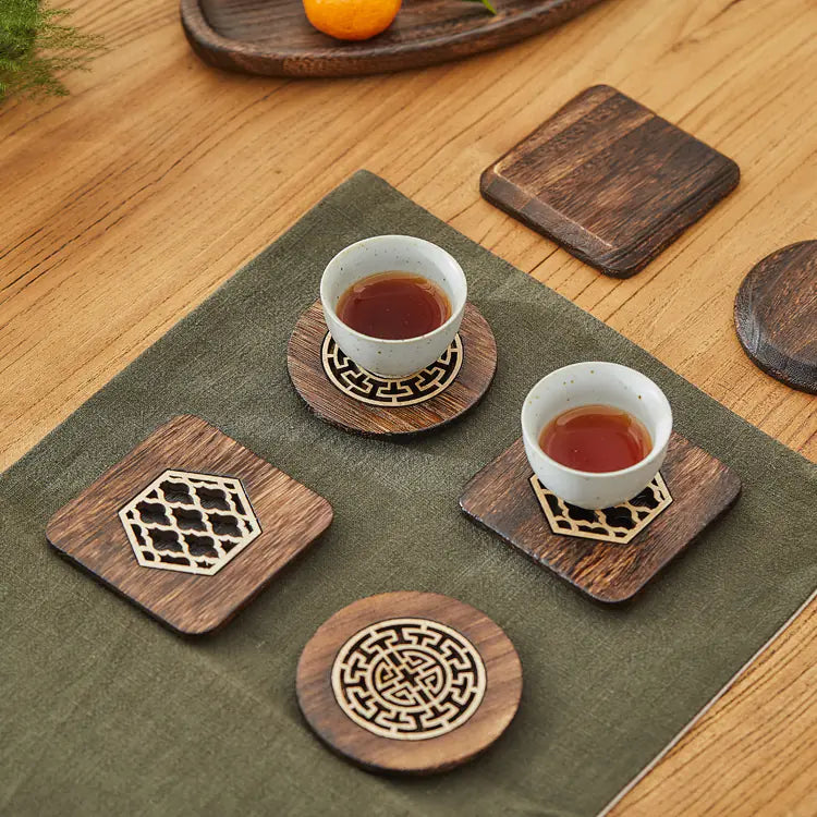 Hand-Carved Paulownia Wooden Coasters — Japanese-Style Desk & Beverage Protection, Round or Square